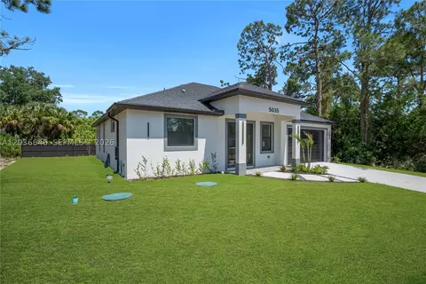 Exterior - 5035 Spinnaker Rd, Labelle, FL 33935 photo 2 of 6
