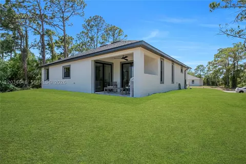 Exterior - 5035 Spinnaker Rd, Labelle, FL 33935 photo 3 of 6