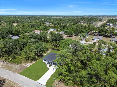 View/Area - 5035 Spinnaker Rd, Labelle, FL 33935 photo 3 of 5