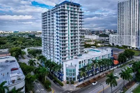 275 NE 18th St, Miami, FL 33132