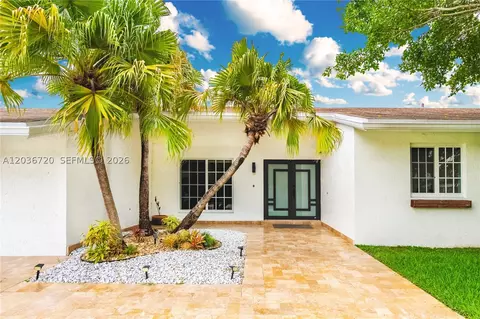 16571 Lake Tree Dr, Weston, FL 33326