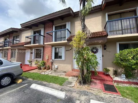 1813 SW 107th Ave #2402, Miami, FL 33165