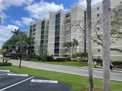 16300 Golf Club Rd #508, Weston, FL 33326