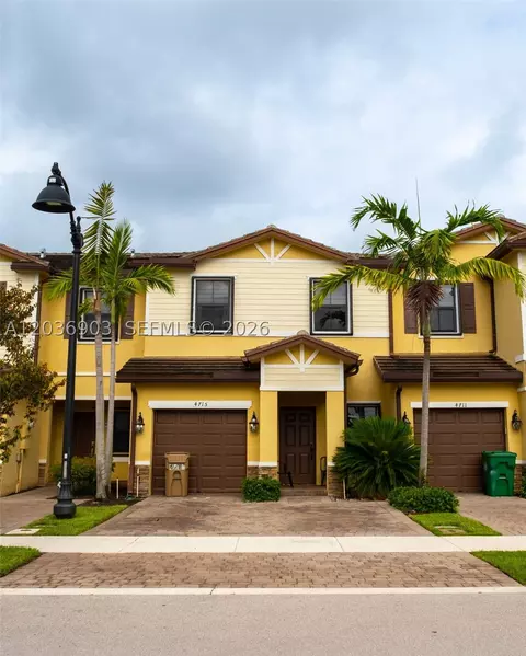 4715 Caspian Way, Davie, FL 33314