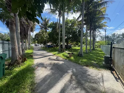 Undisclosed, Miami, FL 33167