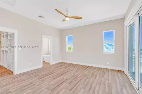 Bedroom - 30995 Watson Blvd, Big Pine Key, FL 33043 photo 1 of 6