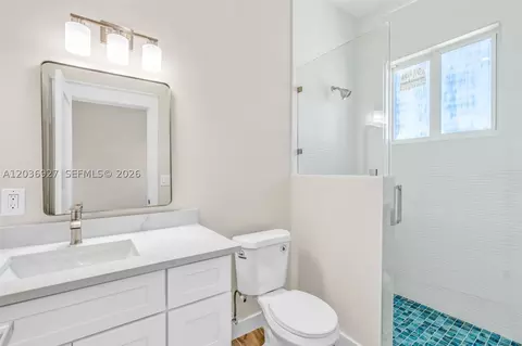 Bath - 30995 Watson Blvd, Big Pine Key, FL 33043 photo 5 of 6