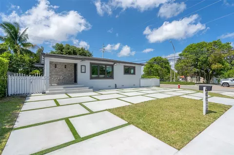 Other - 11 W 59th St, Hialeah, FL 33012 photo 2 of 12