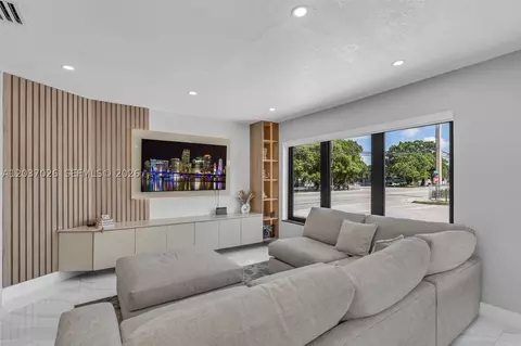 Other - 11 W 59th St, Hialeah, FL 33012 photo 4 of 12