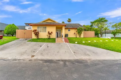 13572 SW 285th Ter, Homestead, FL 33033