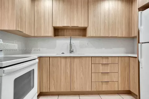 Kitchen - Undisclosed, Pinecrest, FL 33156 photo 2 of 5