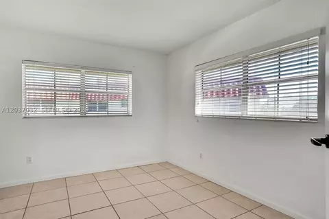 Bedroom - Undisclosed, Pinecrest, FL 33156 photo 1 of 5