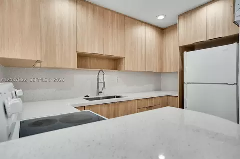 Kitchen - Undisclosed, Pinecrest, FL 33156 photo 5 of 5