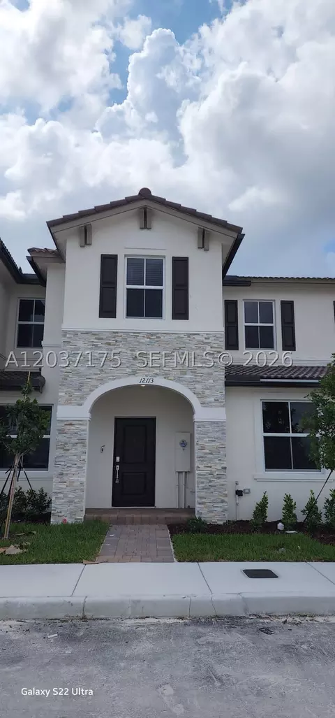12113 NW 23rd Ct, Miami, FL 33167