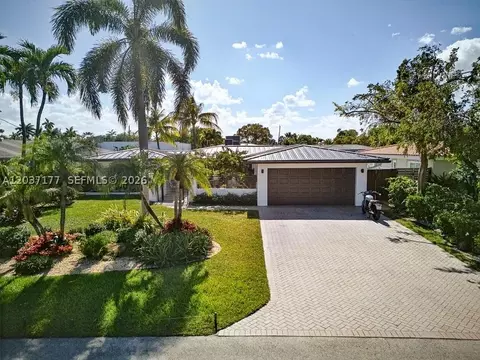 2125 NE 17th Ter, Wilton Manors, FL 33305