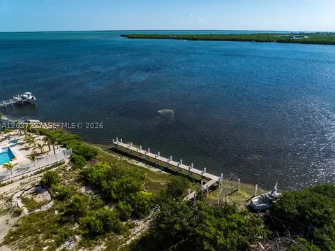 30988 Witters Ln, Big Pine, FL 33043 photo 14