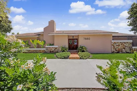 7880 SW 180th Ter, Palmetto Bay, FL 33157