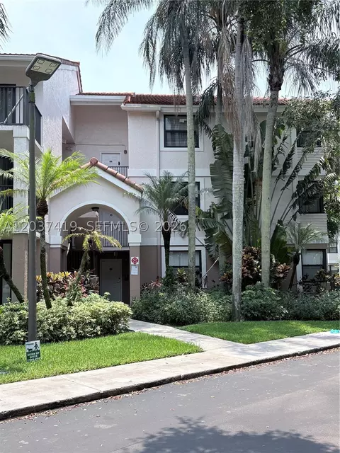 10131 W Sunrise Blvd #106, Plantation, FL 33322