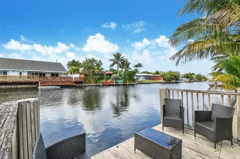 2901 NW 9th Ter, Wilton Manors, FL 33311