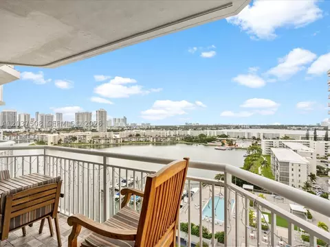 18071 Biscayne Blvd #1401, Aventura, FL 33160