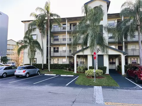 1300 SW 130th Ave #101F, Pembroke Pines, FL 33027