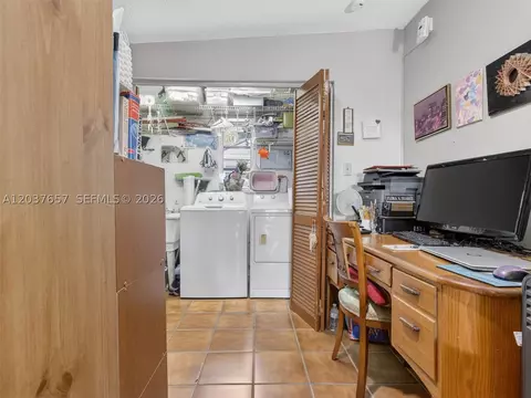 5430 W 4th Ln, Hialeah, FL 33012 photo 50