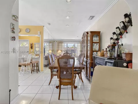5430 W 4th Ln, Hialeah, FL 33012 photo 14