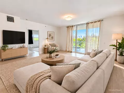 15051 Royal Oaks Ln #401, North Miami, FL 33181