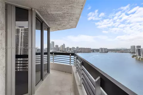 19195 NE 36th Ct #2301, Aventura, FL 33180