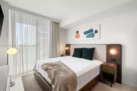 1611 SW 2nd Ave #1005, Miami, FL 33129