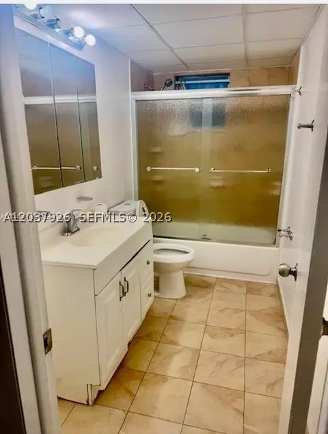 2000 Biarritz Dr, Miami Beach, FL 33141 photo 3
