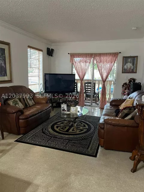 Undisclosed, Pembroke Pines, FL 33025