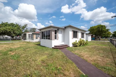 2501 NW 55th Ter, Miami, FL 33142