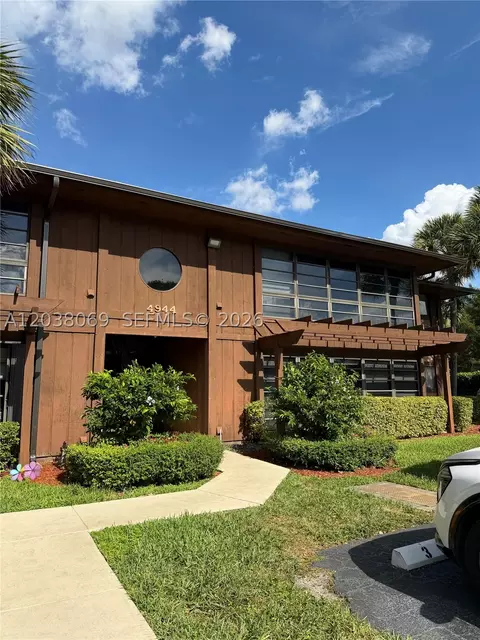 4944 NW 102nd Ave #204-3, Doral, FL 33178