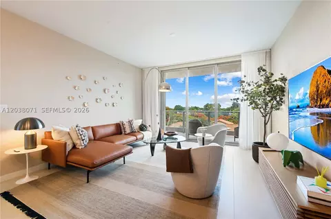 2200 Brickell Ave #308, Miami, FL 33129