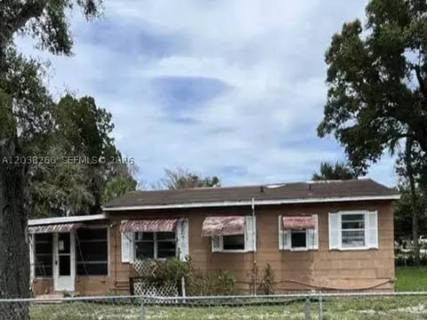 314 S 17th St, Fort Pierce, FL 34950