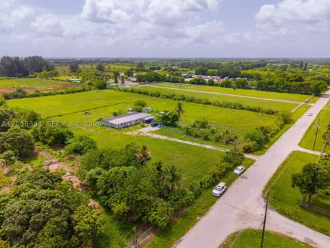 12825 SW 197 Ave, Miami, FL 33196