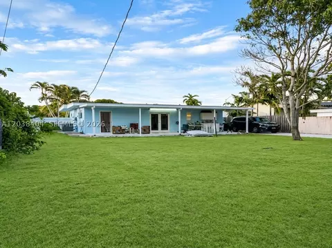 Exterior - 572 E 38th St, Hialeah, FL 33013 photo 2 of 5