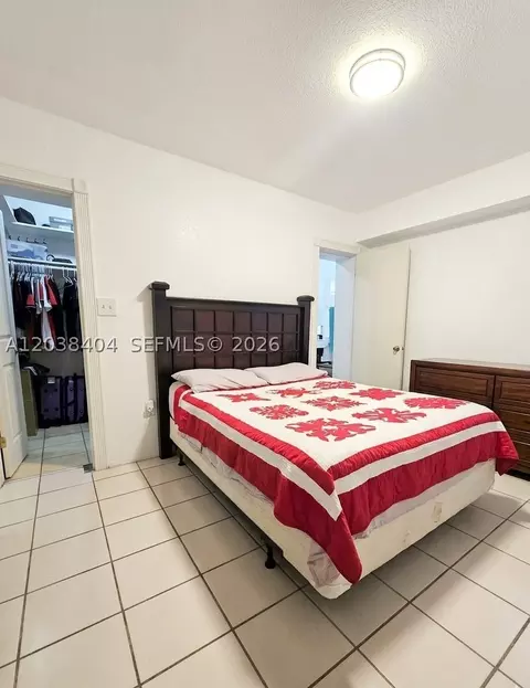 Undisclosed, Hialeah, FL 33013 photo 7