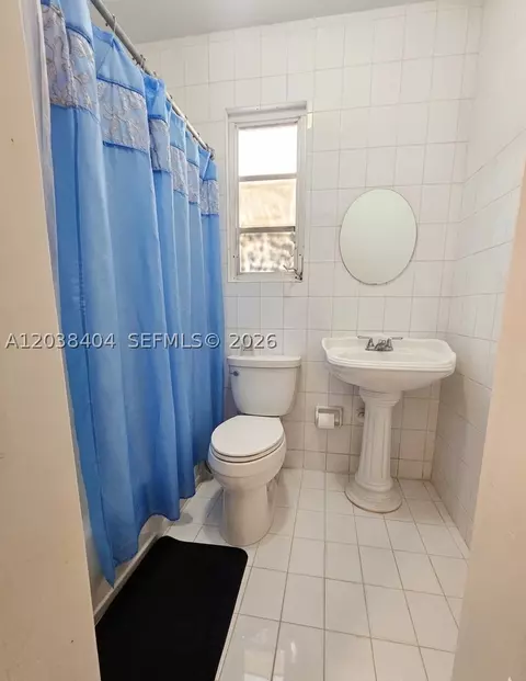 Undisclosed, Hialeah, FL 33013 photo 9