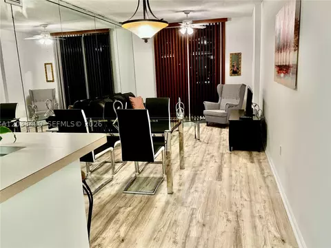 185 SE 14th Ter #1812, Miami, FL 33131
