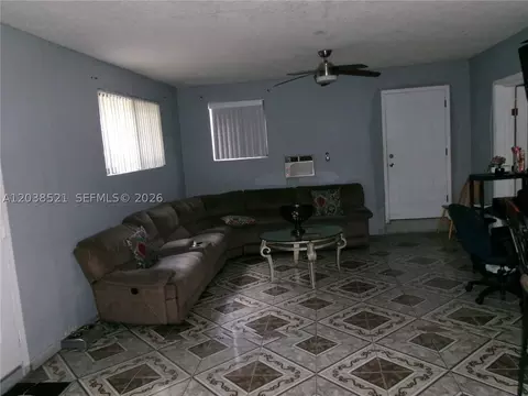 Living - Undisclosed, Miami, FL 33162 photo 1 of 2