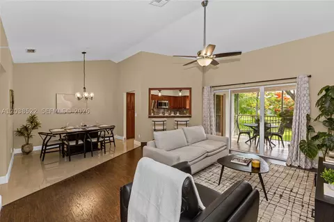 9237 NW 9th Pl #9257, Plantation, FL 33324