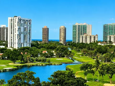 20335 W Country Club Dr #1105, Aventura, FL 33180