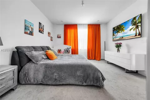 Bedroom - 4242 Rosa Dr, Lighthouse Point, FL 33064 photo 1 of 4