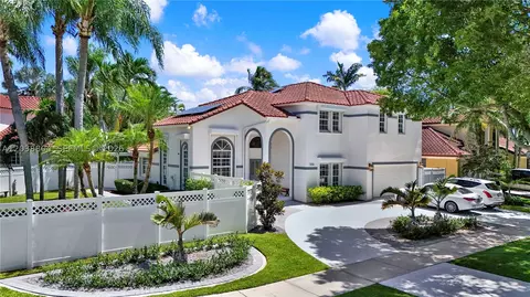 8940 SW 160th St, Palmetto Bay, FL 33157