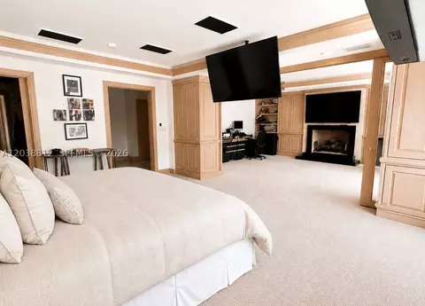 Bedroom - 10395 SW 67th Ave, Pinecrest, FL 33156 photo 1 of 5