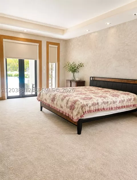 Bedroom - 10395 SW 67th Ave, Pinecrest, FL 33156 photo 5 of 5
