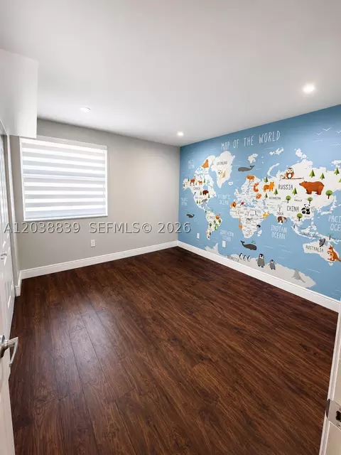 Other - 20005 NE 3rd Ct #8, Miami, FL 33179 photo 2 of 5