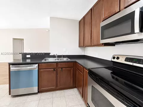 Kitchen - 4026 Meander Pl #208, Rockledge, FL 32955 photo 2 of 3